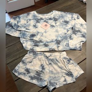 Cozy California tie dye lounge set sz Med